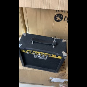 สายแจ็คกีตาร์ HK หัวเหล็กแข็งแรง รับประกันสินค้าให้ สายความยาว3เมตร สัณญาณเสียงคุณภาพดี