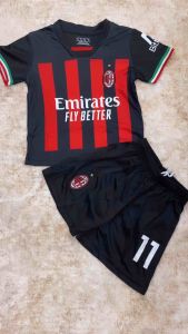 Good quality kids football setwear / Kualiti bagus baju seluar bola sepak kanak-kanak