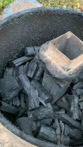 ถ่านไม้รวม ถ่านปิ้งย่าง ทำอาหาร ถ่านติดไฟง่าย ไฟร้อนแรง 1กิโล 39 บาท