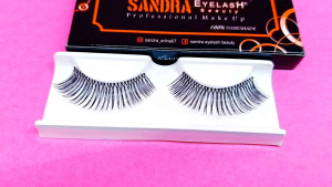 SANDRA Eyelash Beauty - Bulu Mata Natural isi 12 pasang Kode F-09