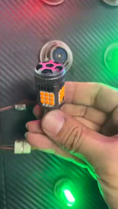 SEPASANG 12Volt/24Volt Lampu LED Sen Sein Mundur Bemper Kaki 1 Dajal 180° 36Led + Kipas