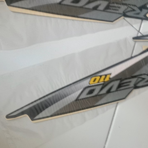 stiker striping motor honda revo absolute standar 2010 hitam silver