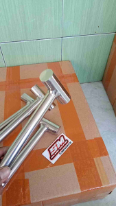 Palu Serbaguna Stainless Anti Karat: Desain Ergonomis & Alat Tahan Lama