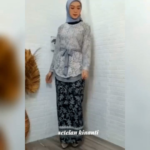 HJ SETELAN KINANTI ROK BATIK / SET KEBAYA BRUKAT /SET KEBAYA ROK SPAN BATIK / SETELAN KEBAYA WISUDA