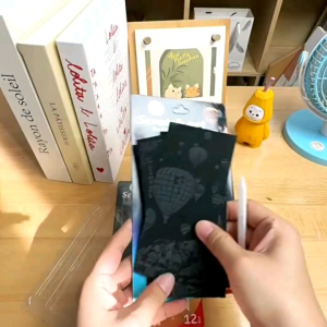 Lukisan Gores Isi 12Lembar Scarch Paint  Pembatas Buku Scratch Paper Scratch Gliter Paint