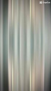 Bàn trang điểm ngồi bệt gương đèn led cảm ứng hình oval. 62x90cm