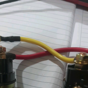 Rơ le phụ đề 12v -24v 150a loại tốt thân màu vàng cho ô tô máy công trình