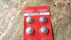 Drain Plug Cap for Click 125i Click 150i Adv 150/160 PCX 150/160 Airblade150 Beat Fi/Carb Giorno Genio . Motorcycle Part Engine Parts
