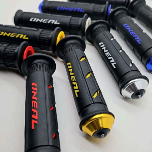 Grip Oneal Plus Jalu CNC & Grip Domino Garis Sisik Sepasang Universal