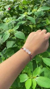 Gelang Tridatu dengan Batu Kristal Rose Quartz asli khas Bali Original