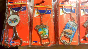 LILY Philippine Keychain Metal FlagCanPoco glassHeart Spoon swiss knife Opener Tansan Skateboard