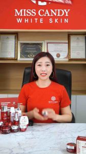 (Mua kem Peel Tặng 2 Mặt Nạ Collagem) KEM PEEL TÁI TẠO VÀ HỒI SINH DA CĂNG BÓNG MISS CANDY WHITE SKIN - REGENERATION CREAM SKIN PEEL 1 HỦ 20G
