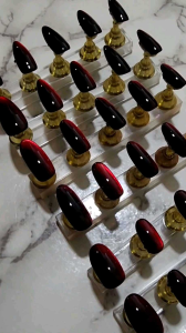 เล็บปลอมสีเจลแท้ สีลูกแก้วไซรัป แดงดำ ดูมีเสน่ห์