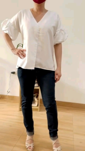●ECLAIRE● 063 Blouse Blus Vneck Lengan Pendek Shortsleeves Lengan Puff Basic Dasar Polos Plain Classy Timeless Dailywear Korea Kasual Casual gom