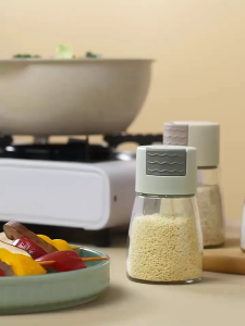 Botol Tempat Bumbu Garam / Tempat Penyimpanan Kaca Wadah Bumbu Model Tekan Otomatis