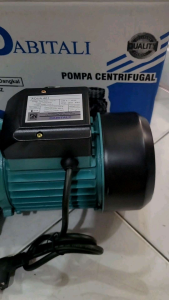 Pompa air dorong ITALY AQUA 402(2\\\") Pompa air Centrifugal AQUA-402(2\\\"×2\\\")\nPompa air dorong ITALY AQUA 402(2\\\") adalah pompa air berkualitas tinggi yang dirancang khusus untuk memenuhi kebutuhan rumah tangga. Dengan desain ergonomis dan efisiensi tinggi, pompa ini menjadi pilihan ideal bagi mereka yang mencari solusi air yang handal.