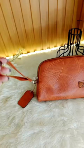 Fuji pouch kulit premium by biru tsabita