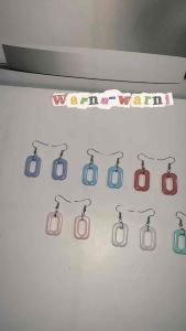 Recca Rectangle Hook Earrings Anting Hooks Rantai Persegi Panjang Kotak Warna Warni Pastel Chic