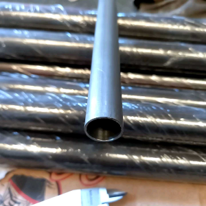 Pipa Besi Seamless Od 18mm / Id 16mm Tebal 1mm Panjang 20cm sampai 100cm