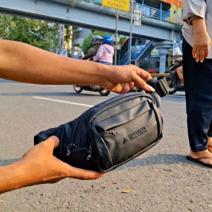 TAS PRIA WAISTBAG Tas Selempang Pria Slingbag Premium Anti Air Tas Pinggang Waist Bag Waterproof Terbaru