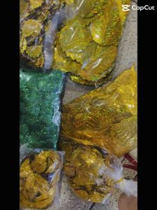 100g các loại lá kim sa dùng để trang trí cây hoặc làm phụ kiện trang trí.