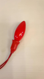 หลอดไฟทรงรี7วัตต์แบบเกลียวขนาดกว้าง2.5ซม.สูง7ซม.