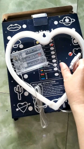 Đèn led trang trí hình trái tim ánh sáng hồng