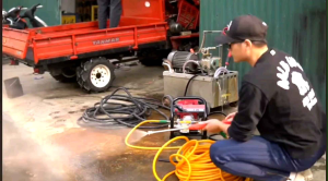 Máy phun thuốc mini GX35 động cơ 4 thì