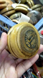 Yoyo kayu - mainan putar - yoyo grosir - gasing - permainan anak