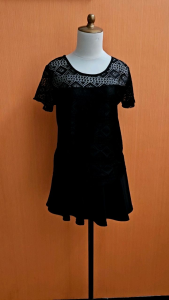 atasan wanita hitam lace LIAN FU SHI cewek M lengan pendek
