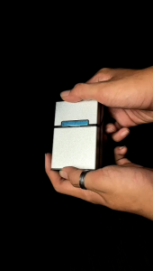 Kotak penyimpan Kunci magnet