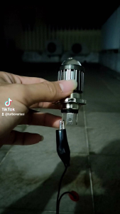 SUPER TERANG LAMPU DEPAN MOTOR MOBIL LED H4 LASER D2 AC DC LAMPU UTAMA MOBIL MOTOR 2 WARNA
