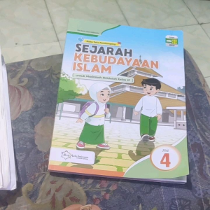 SEJARAH KEBUDAYAAN ISLAM untuk Madrasah Ibtidaiah Kelas VI Jilid 4 Kelas 6