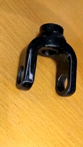 YOKE 20/55 UTK VIAR (25B) MOTOR RODA TIGA