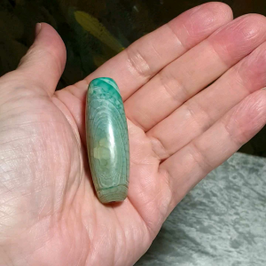 Aged Tibetan Dzi bluish greenish Chalcedony natural pattern natural Eye  (with certificate free necklace cord) 西藏老蓝绿玉髓天然纹路天眼天珠(带证书送项链绳)