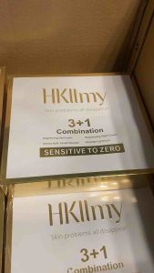 Hkllmy 2023 ครีมกลางวัน ปรับผิวเงาใส ฝ้ากระ หน้าหมองคล้ำ คลินิก 24ชั่วโมง 1000 กร่าง