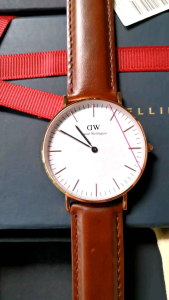 ồng Hồ Si Nhật Nam 💥 💫 DW ( Daniel Wellington ) Classic B36R5 Quartz  💫💞 Size 36.5 mm 💞 Độ mới 99% 💫 N.102 Đồng Hồ Nữ Mặt Tròn 36.5Mm Đồng Hồ Quartz Dây Da Màu Vàng Đồng Hồ Chống Nước 30M - Lazada