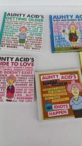 Aunty Acid วรรณกรรมเยาวชน ภาษาอังกฤษ แนวตลกขบขัน แฝงข้อคิดการใช้ชีวิต เซต 5 เล่ม
