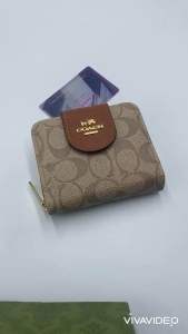 กระเป๋าสตางค์ รุ่น2in1 งานสวยรุ่นขายดีไม่ช่องใส่บาตรใส่แบ่งได้มีอุปกรณ์ครบพร้อมกล่อง