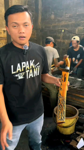 G0L0K MANDAU CUSTOM UKIRAN KHAS CIWIDEY // BAHAN BAJA PER PROSES TEMPA SIPUH // PB 40CM LB 45CM TB 4MM // KAYU JATI KOMBINASI SONOKLING // SPEK MULTIFUNGSI ANTI MELEOT