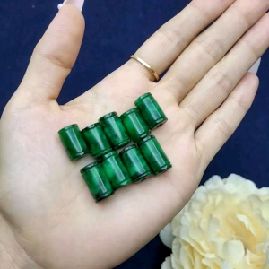 Q750 Lu thống Cẩm Thạch Sơn Thủy sẵn lỗ 2li ko kén mệnh - Phong Thuỷ TUDO P