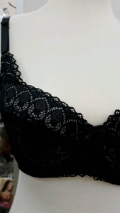AVON HILLARY UNDERWIRE BRA: A Stylish & Supportive Choice