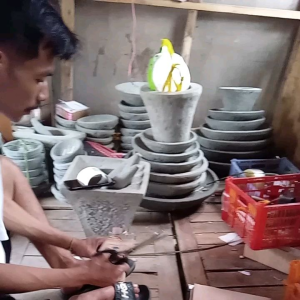 Lumpang Batu Asli 14cm: Dekorasi dan Taman