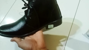 Sepatu pdh satpam