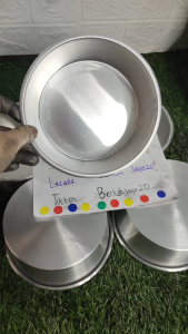 Loyang Bulat Press ukuran 15x7cm tanpa sambungan / Loyang mini cake