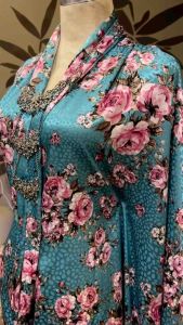 KAIN PASANG JACQUARD SILK EMBOSS SETAMODA BIDANG 60 KAIN ELA SUTERA GUANGZHOU CINA ITALIAN ROYAL SATIN VALENTINO SETA MODA PREMIUM FLORAL FLOWER PRINTED FABRIC TEXTILE BAJU KURUNG RAATOO