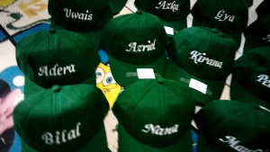 topi nama anak sendiri / topi anak perempuan / topi anak laki-laki / topi bordir nama