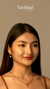 Vachana - The CZ Eye Huggie Hoop Earrings (ต่างหูดวงตา)