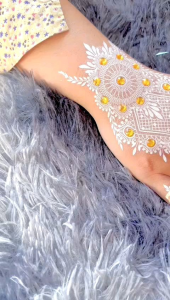 HENNA INSTAN TEMPEL free lem kulit free gliter free manik manik 1 pcs untuk sepasang tangan Henna putih Henna wedding