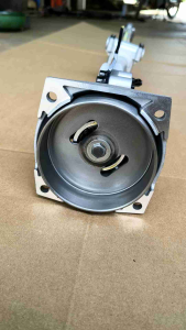 GGGชุดก้านเครื่องตัดหญ้าของแท้100% + แถมน็อตดำ4ตัวชุป (มารูยาม่า) MARUYAMA รุ่น MBC 411U ✓เหมาะสำหรับใช้งานหนัก ✓ทนทานแข็งแรง ✓ตรงปก100%